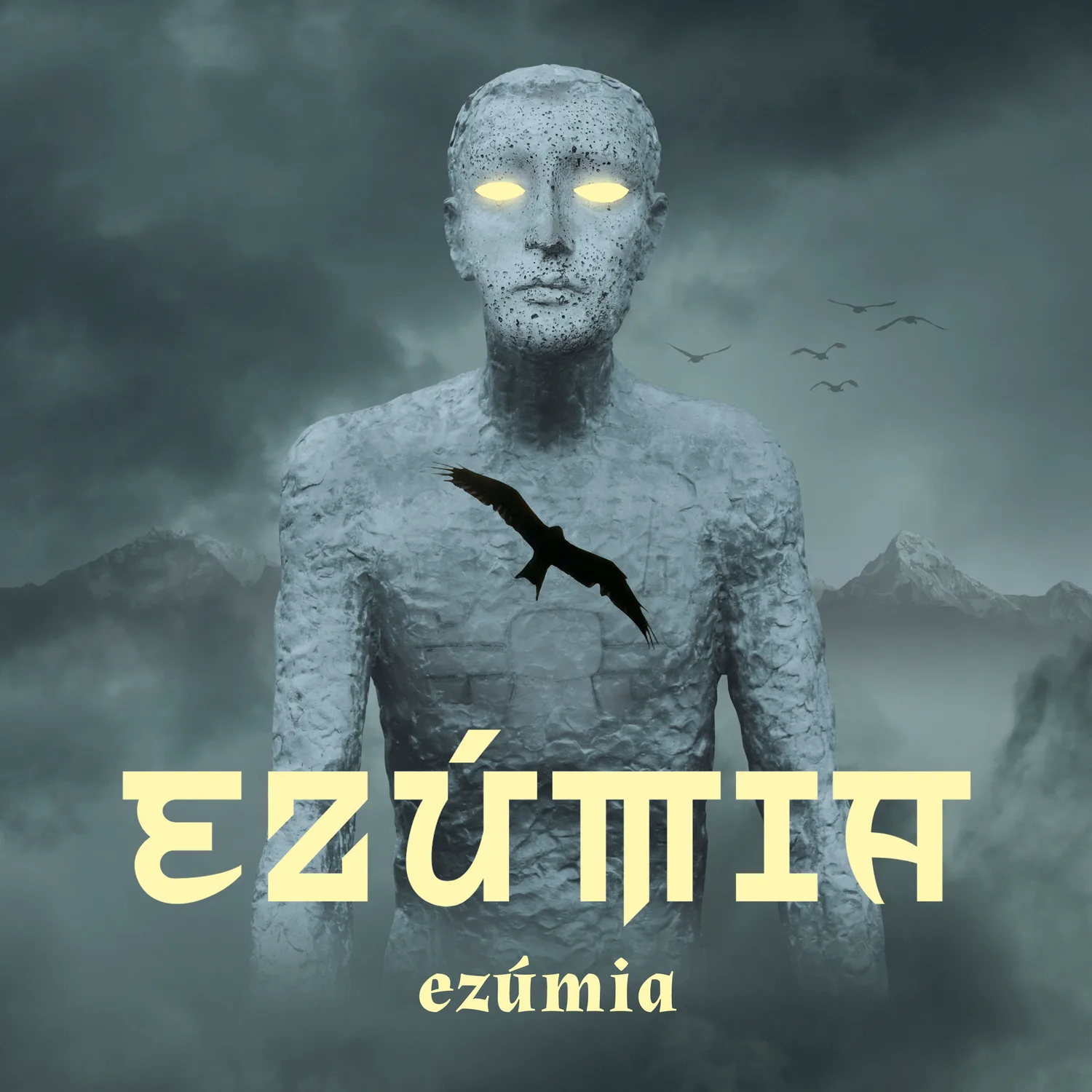 Capa de Ezúmia